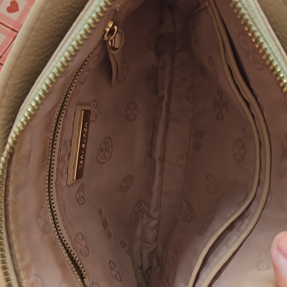 Tory Burch Crossbody - Picture 3 of 5